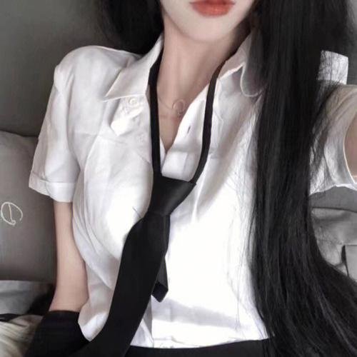 傻白甜的霸总老公